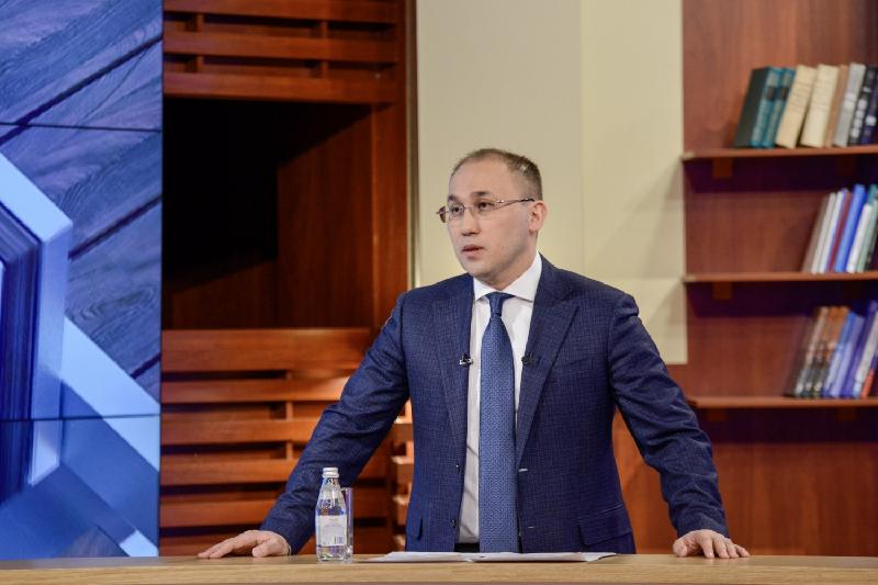 داۋرەن اباەۆ: يىۇ ءسامميتىنىڭ مارتەبەسى ەقىۇ سامميتىنەن كەم تۇسپەيدى