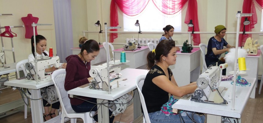 تارازدا تىگىن تىگۋ تەگىن ۇيرەتىلەدى