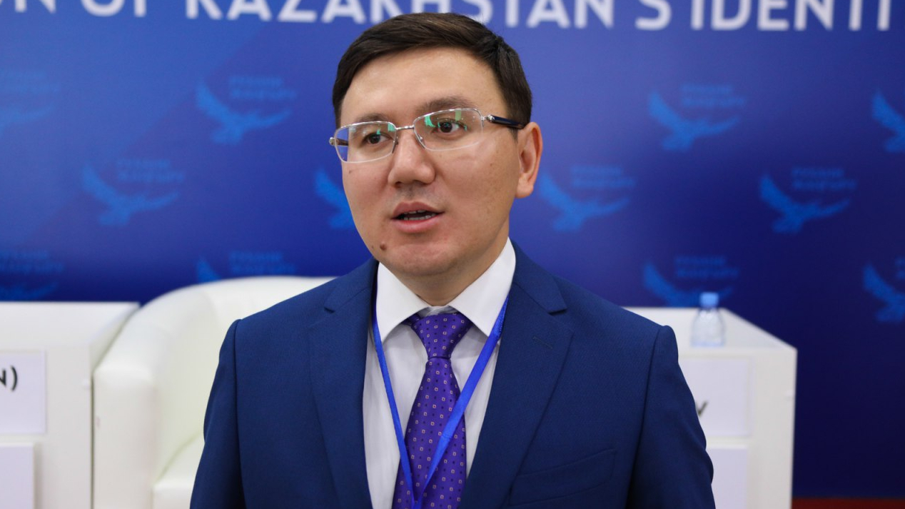 رۋحاني جاڭعىرۋ وزىڭنەن باستالادى - عاني نىعمەتوۆ