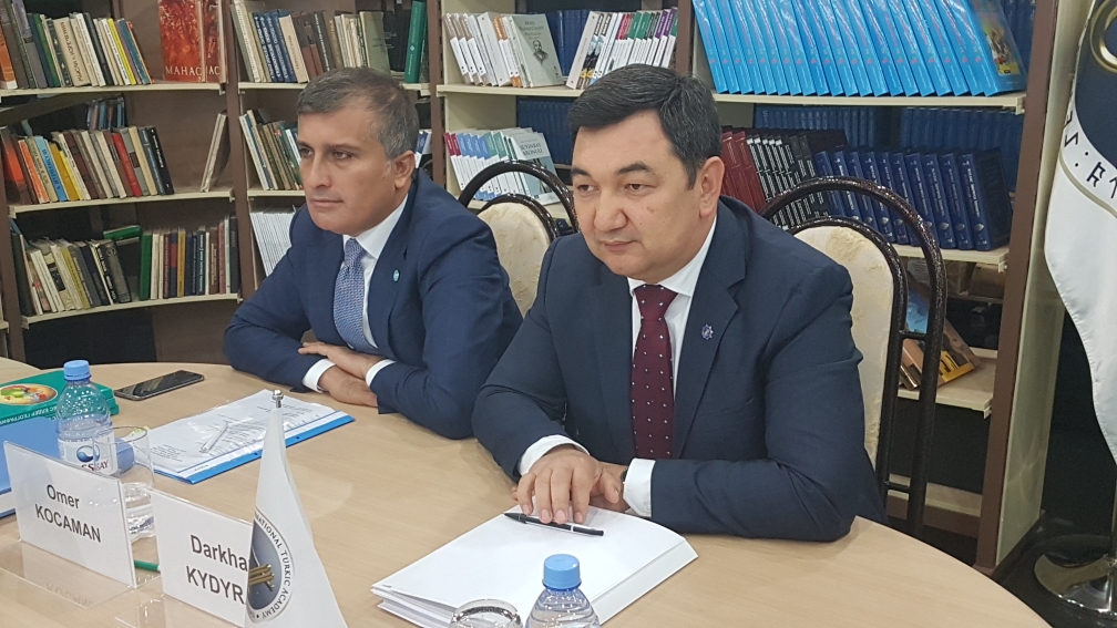 تۇركى حالىقتارىنا ورتاق گەوگرافيا جانە ادەبيەت كىتاپتارى جازىلادى