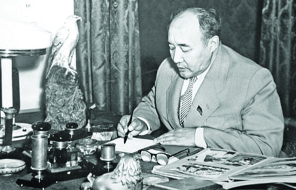 الماتىدا مۇحتار اۋەزوۆ تۋرالى حالىقارالىق سيمپوزيۋم ءوتتى