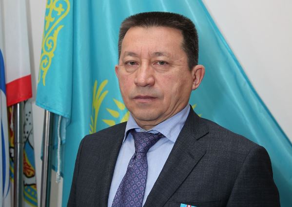 «قازاقتەلەكوم» – ۇرپاقتار ساباقتاستىعىن جالعايتىن التىن كوپىر