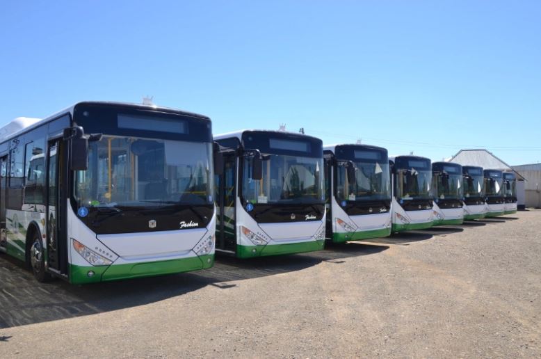 ەكسپو كەزىندە بالالاردى تاسىمالداعان اۆتوبۋستار مەكتەپتەرگە بەرىلەدى
