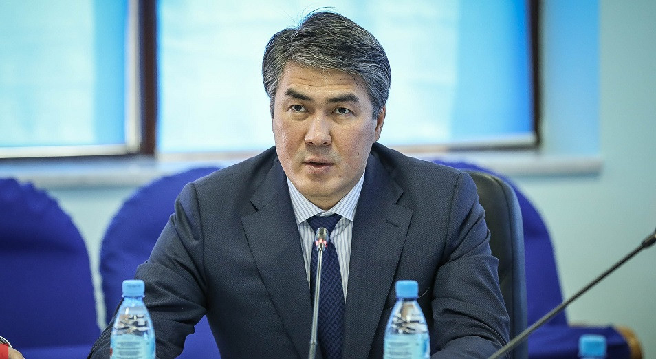 استانا اكىمى قوعامدىق كولىكتە تەگىن ءجۇرۋ ۇسىنىسىنا تۇسىنىكتەمە بەردى