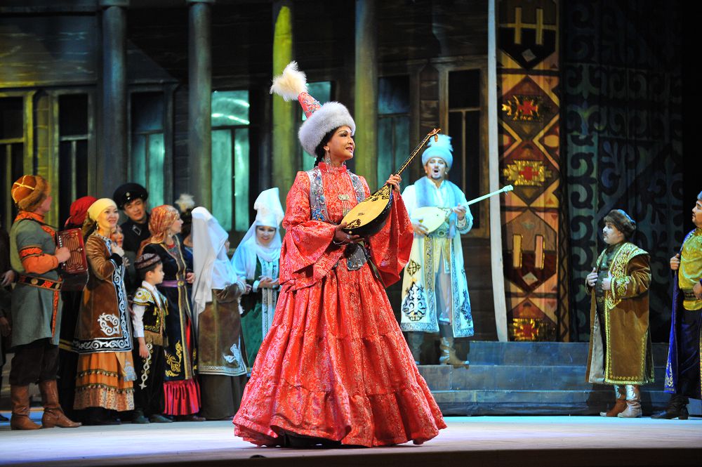 نۇرجامال ۇسەنباەۆا: «باقىت قۇسى باسىما ەرتە قوندى»