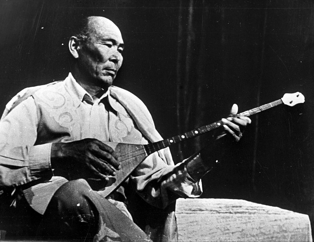 ابىكەن حاسەنوۆكە قاتىستى تاريحي قاتەلىك نەدەن بولدى؟