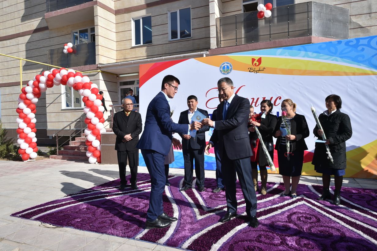 شىمكەنتتە 675 وتباسى باسپانالى بولدى