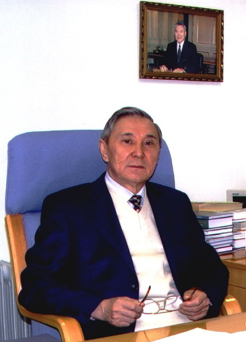 جۇلدىزى  بيىك  جان