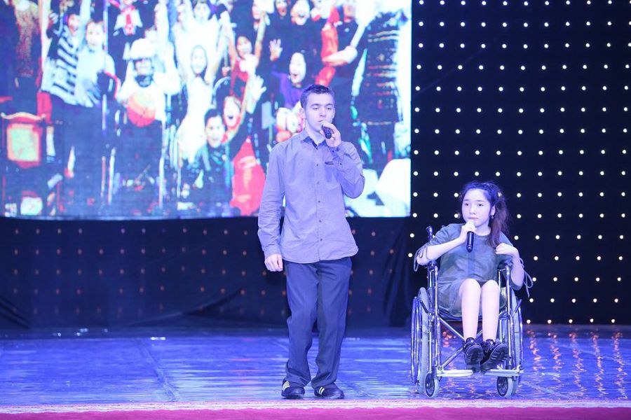 تاعدىر تەزىندەگى تالانتتار 
