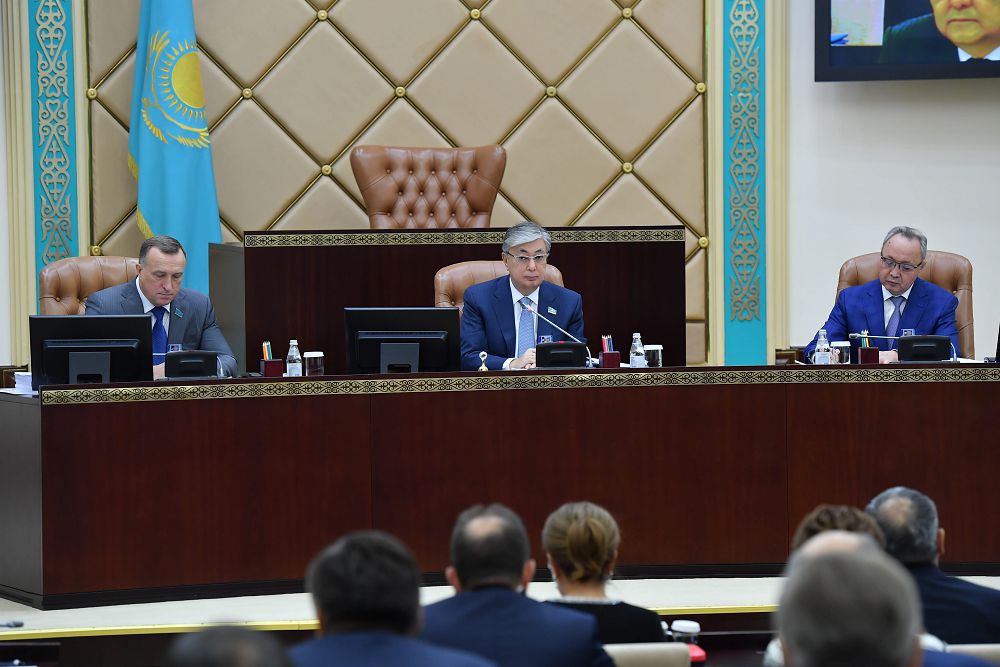 پالاتا حالىقارالىق قۇجاتتاردى راتيفيكاتسيالادى