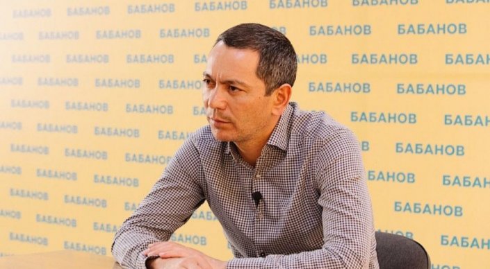 بابانوۆ نازارباەۆپەن نە تۋرالى سويلەسكەنىن ايتىپ بەردى