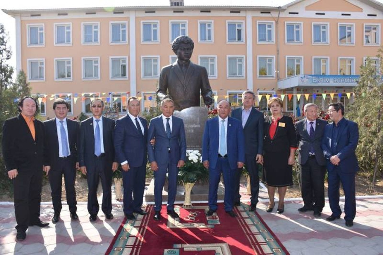 تۇركىستاندا ماعجاننىڭ ەسكەرتكىشى اشىلدى