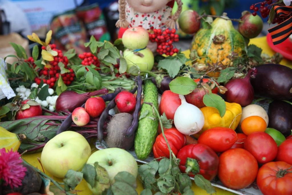 استاناداعى جارمەڭكەلەردە بىلتىرعىدان ەكى ەسە كوپ ءونىم ساتىلدى