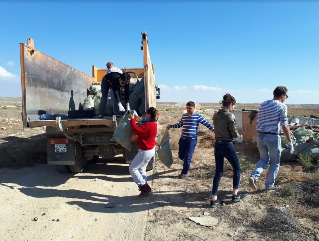 كاسپي جاعالاۋىندا سەنبىلىك ءوتتى