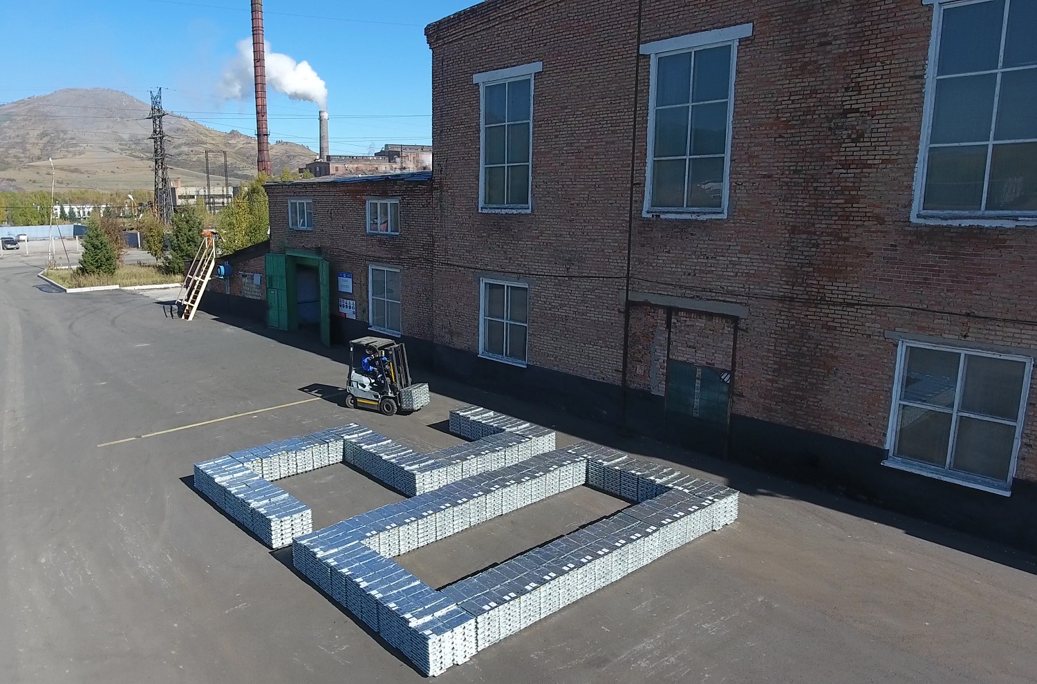 ريددەردە ءجۇز توننالىق «20» سانى جاسالدى