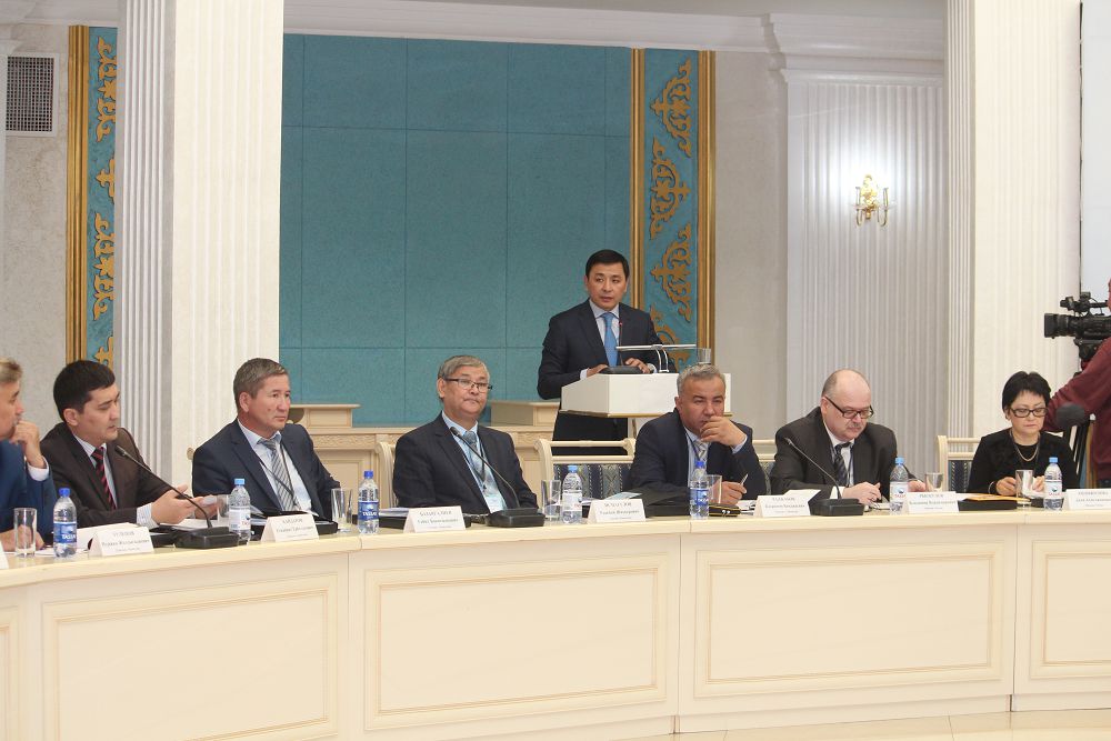 ورالدا الاش تاريحىنا ارنالعان حالىقارالىق كونفەرەنتسيا ءوتتى