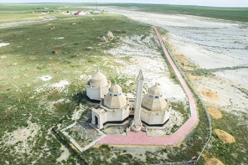 «نۇر وتان» «اقمەشىت – بەكەت اتا قورىمىنا» ەكسپەديتسيا ۇيىمداستىردى