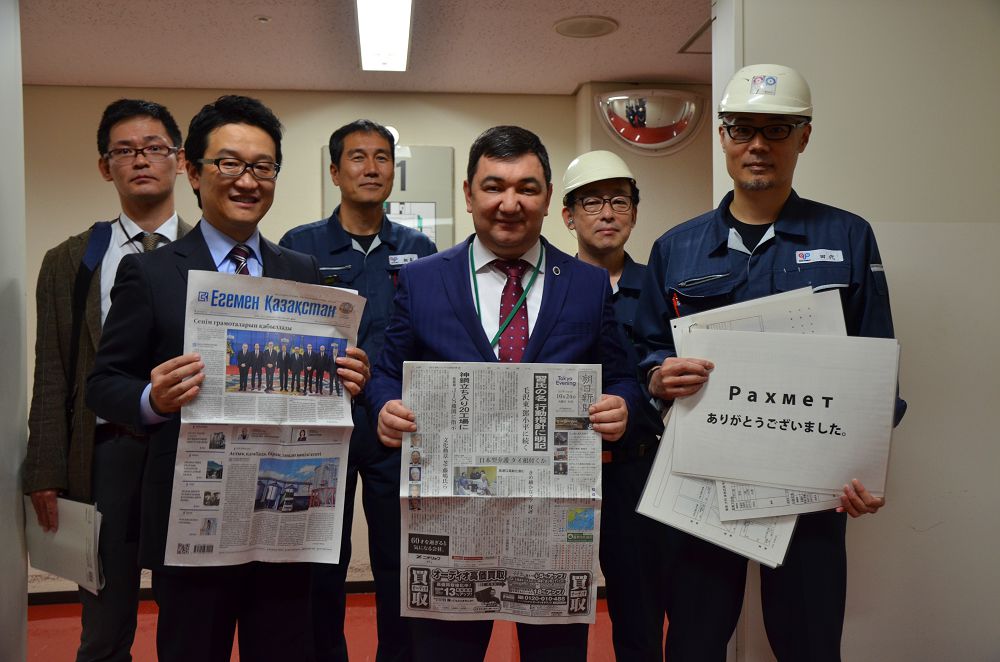 «ەگەمەن» توراعاسى جاپونياداعى نەگىزگى باسىلىمنىڭ ءبىرى «اساحي شيمبۋن» باسشىلىعىمەن كەزدەستى