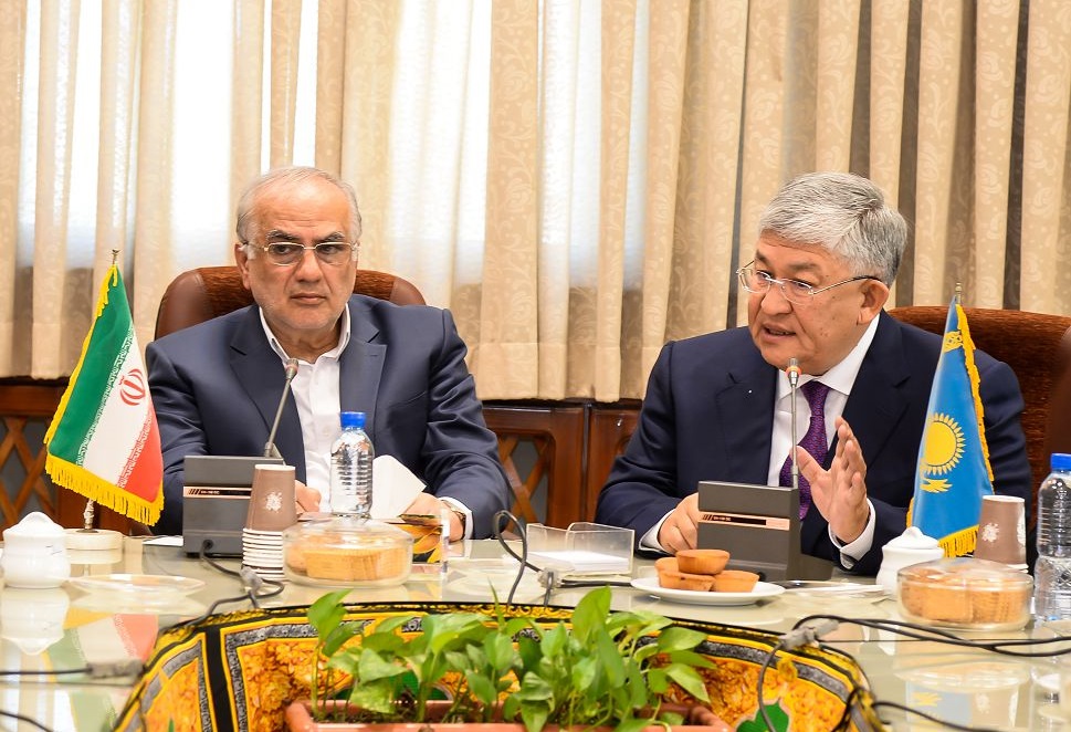 سىر ءوڭىرى يران يسلام رەسپۋبليكاسىمەن سەگىز مەموراندۋمعا قول قويدى