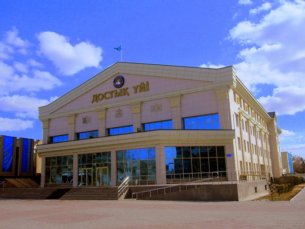 Cولتۇستىك قازاقستاندا تىلدەر  ماسەلەسىنە ارنالعان رەسپۋبليكالىق سەمينار ءوتتى