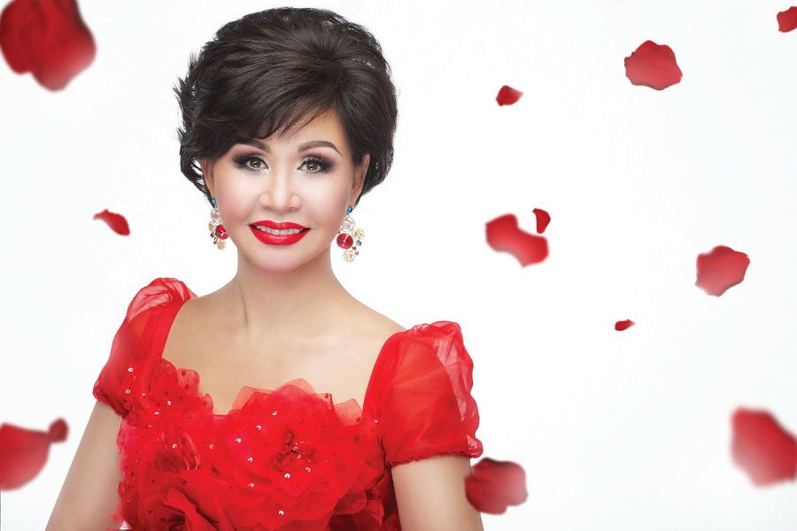 روزا رىمباەۆا: تالانتىنىڭ ولشەمىن بىلەتىن ادام ەشكىمنەن قورىقپايدى 