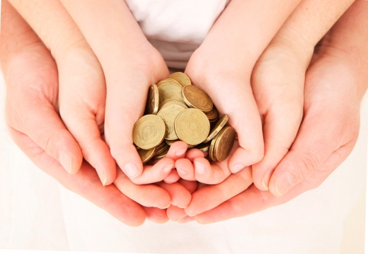 اقشا كىمنىڭ قولىندا بولۋى ءتيىس؟