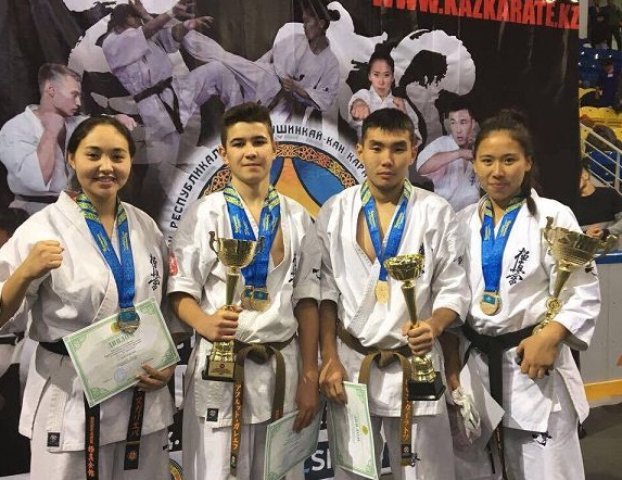 كيوكۋشينكاي-كان كاراتەدەن كوكشاتاۋلىقتار توپ جاردى