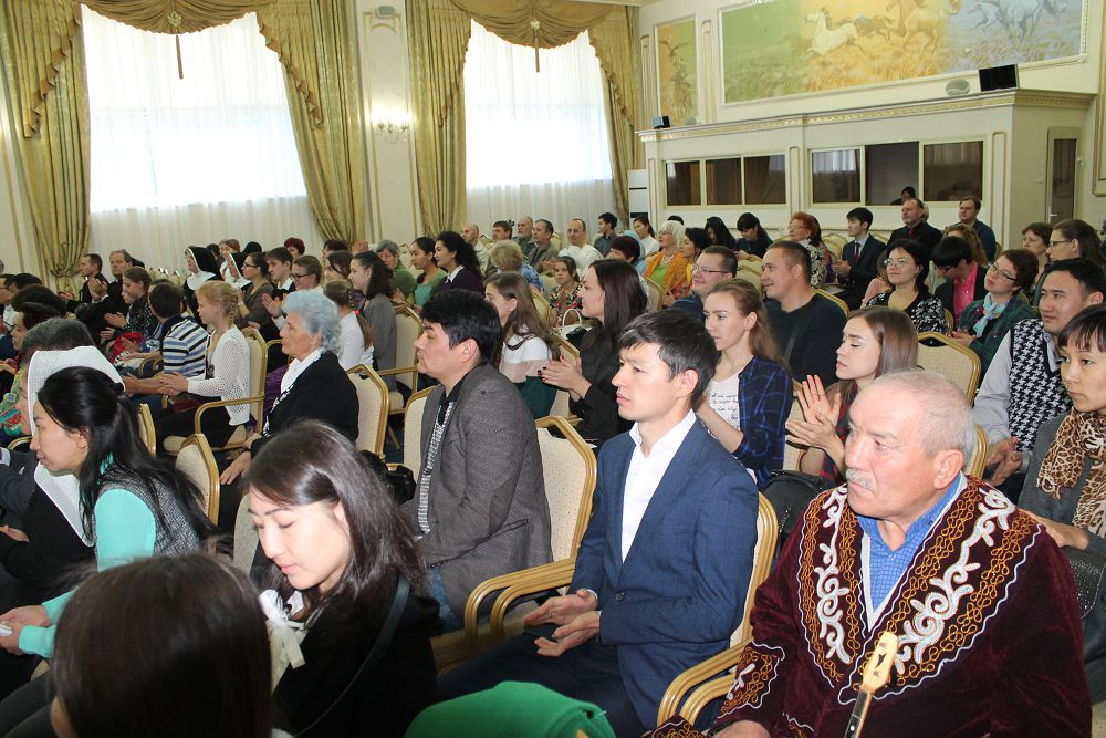 پاۆلوداردا ءدىني بىرلەستىكتەر شىعارماشىلىق فەستيۆالى ءوتتى