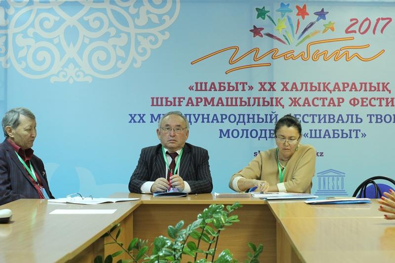 شابىت-2017: «ۇزدىك ادەبي شىعارما» اتالىمى بويىنشا جەڭىمپازدار انىقتالدى