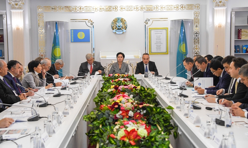 ۇلتتىق مۇددەنى كوزدەگەن جيىن