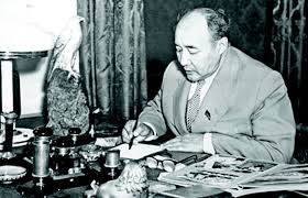 رۋحاني جاڭعىرۋ جانە مۇحتار اۋەزوۆ