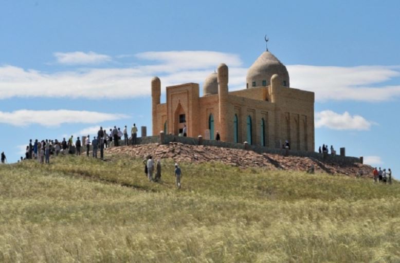 پاۆلودار وبلىسىندا 78 قاسيەتتى ورىن بار