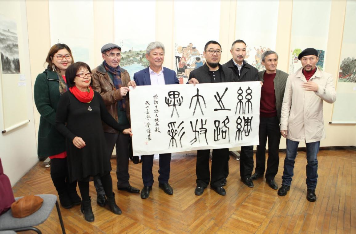 الماتىدا تۇڭعىش رەت قىتاي كورمەسى وتۋدە