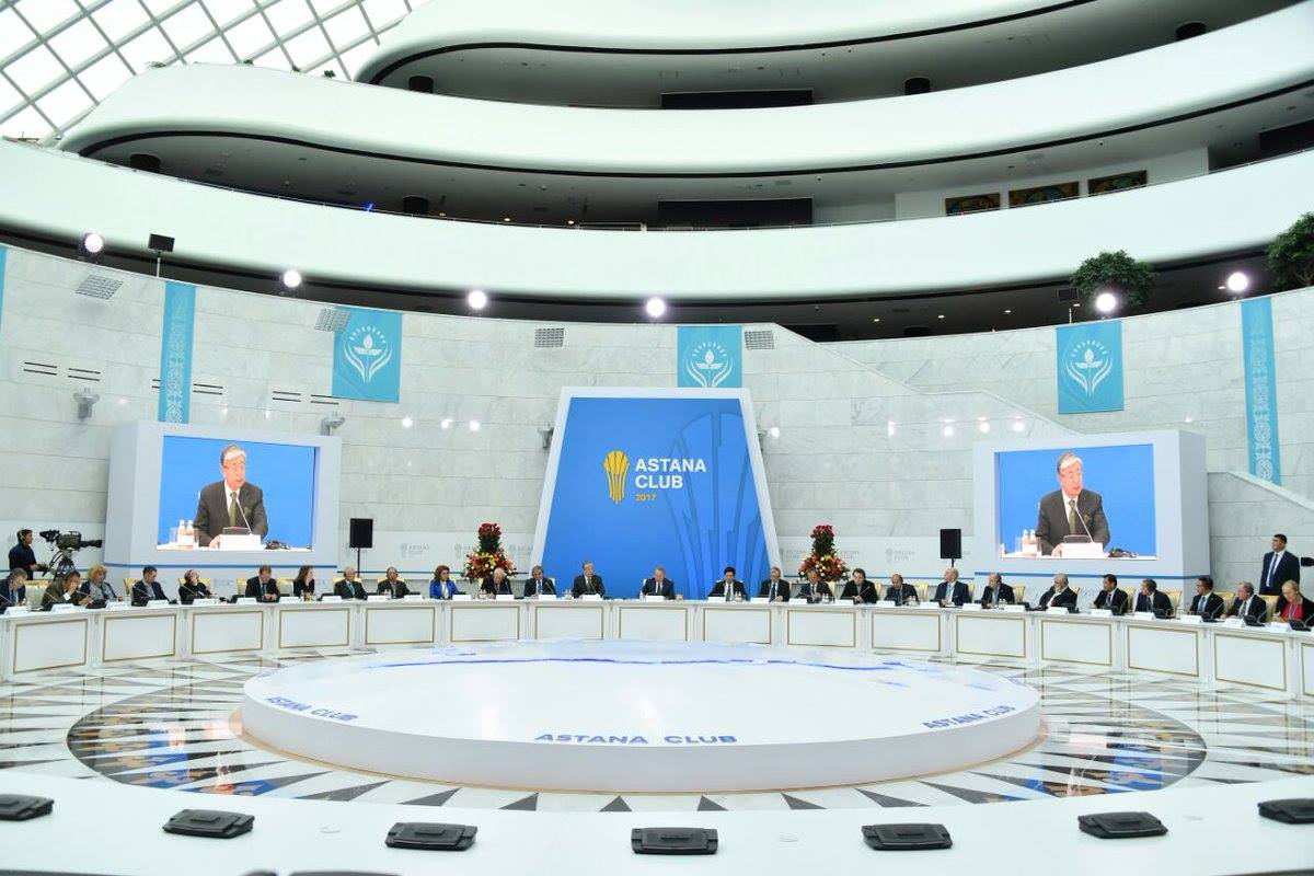 استانادا نۇرسۇلتان نازارباەۆتىڭ قاتىسۋىمەن استانا كلۋبىنىڭ وتىرىسى ءوتىپ جاتىر