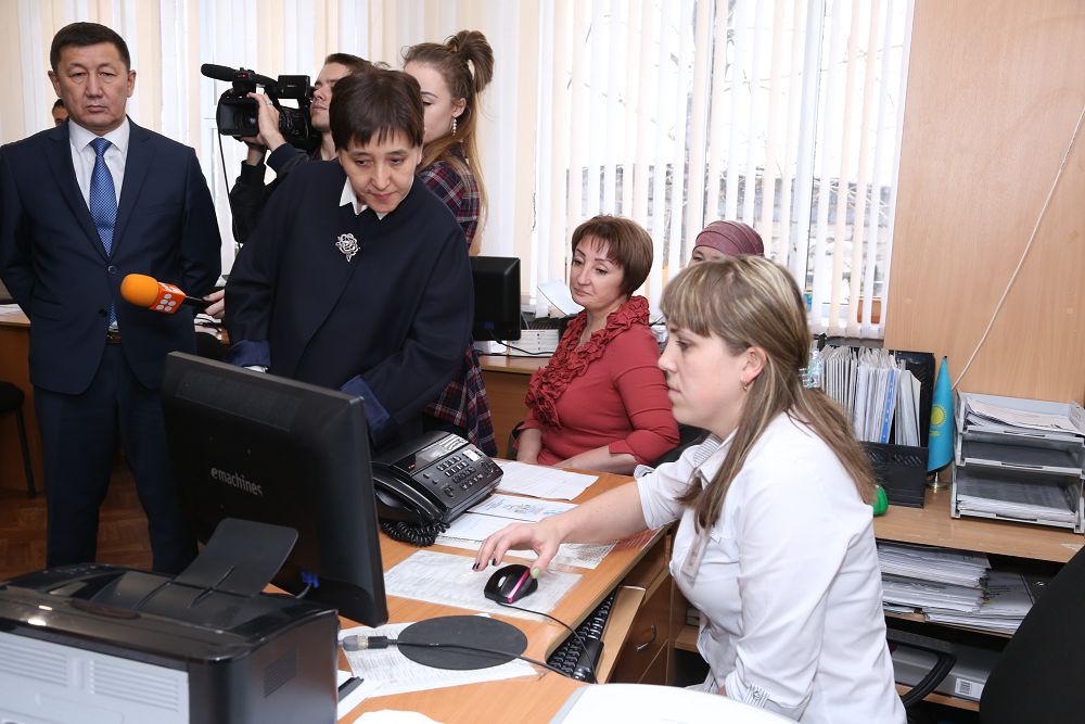 تامارا دۇيسەنوۆا جۇمىس ساپارىمەن قاراعاندى وبلىسىنا باردى