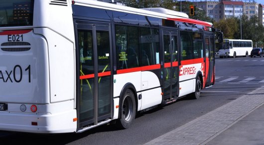 استانادان جالتىركول كەنتىنە اۆتوبۋستار قاتىنايدى