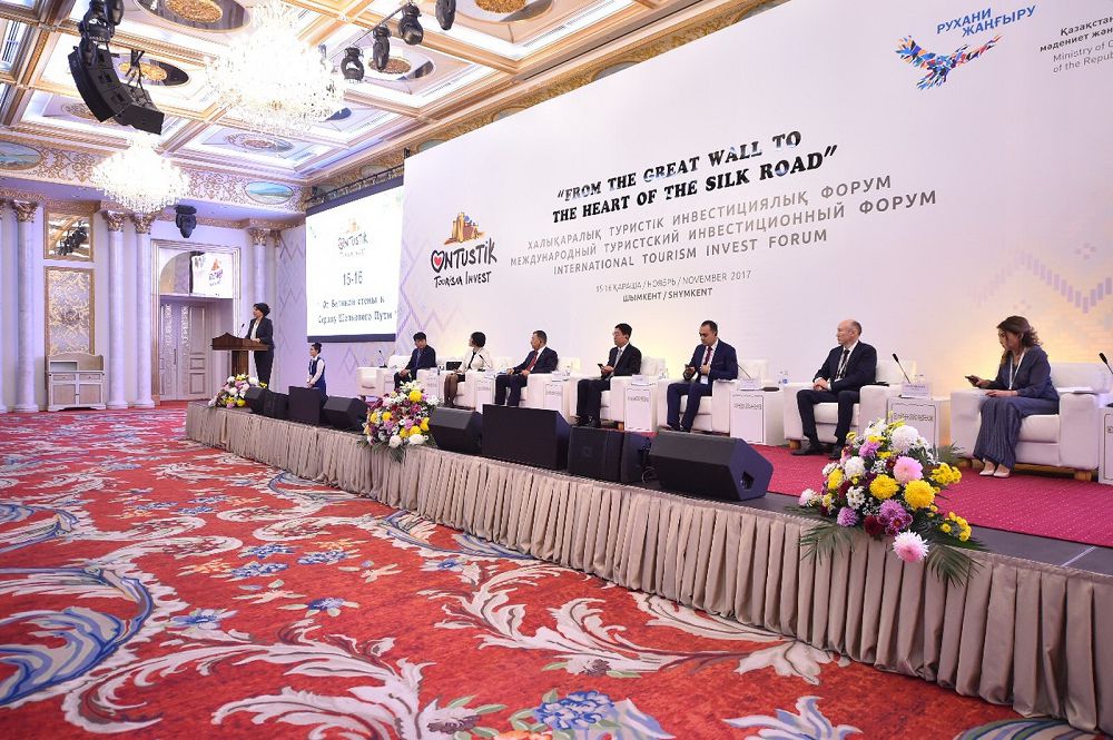 وڭتۇستىكتە «قازاقستاننىڭ  ۇلى جىبەك جولىنا ساياحات» فەستيۆالى ءوتتى