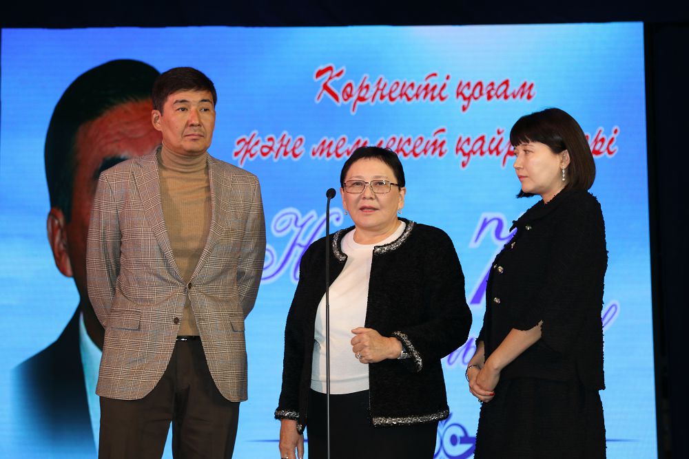 اتىراۋدا نۇرلان بالعىمباەۆتى ەسكە الۋ كەشى ءوتتى