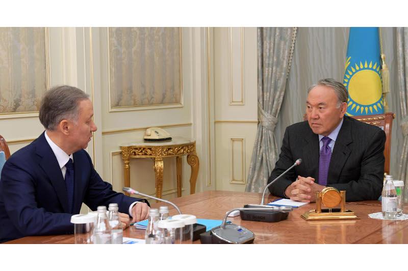 نۇرسۇلتان نازارباەۆ ءماجىلىس توراعاسى نۇرلان نىعماتۋليندى قابىلدادى