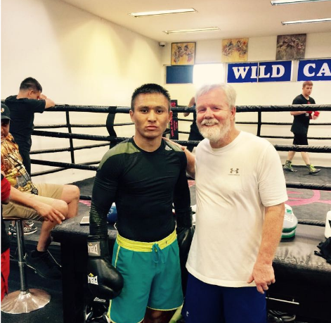 كاسىپقوي بوكس: امەريكالىق تانىمال باپكەر فرەددي روۋچ قازاق بوكسشىسىن جاتتىقتىرماق نيەتتە