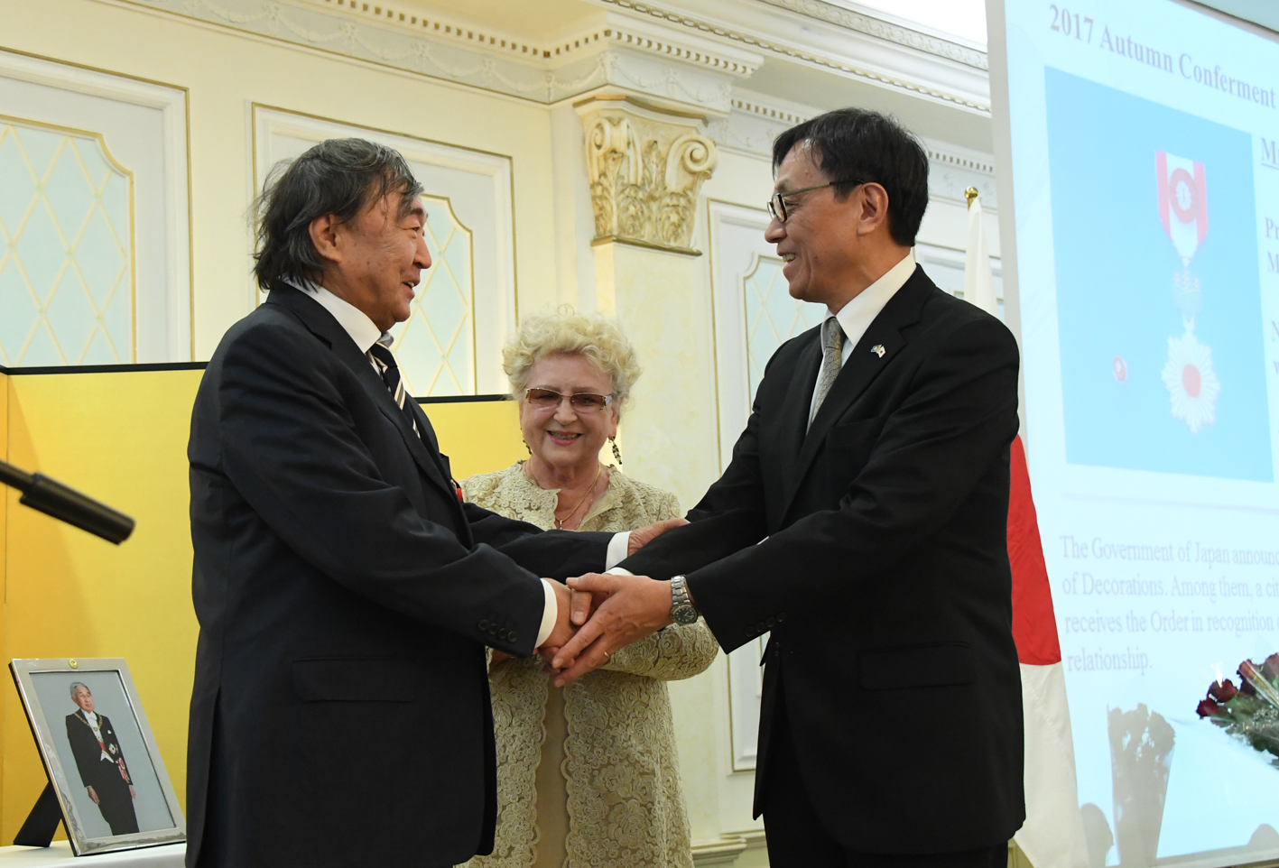 ولجاس سۇلەيمەنوۆ جاپونيانىڭ «كۇنشىعىس ەلى» وردەنىمەن ماراپاتتالدى