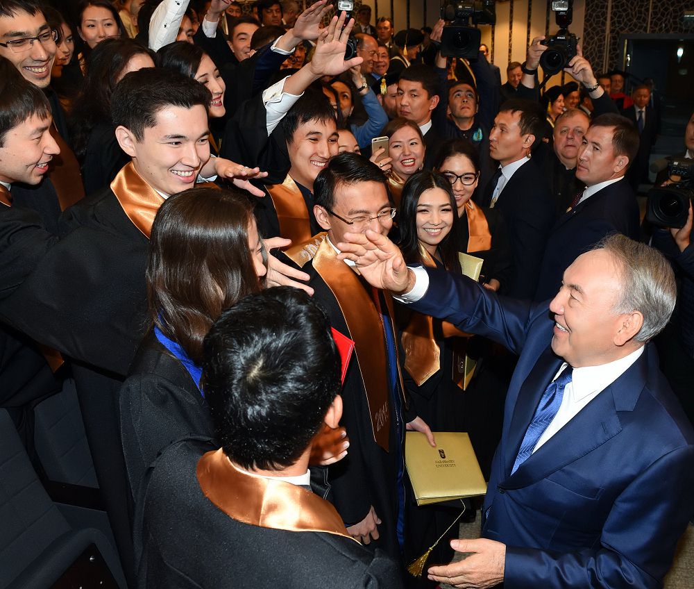 داۋرەن اباەۆ: الاساپىران دۇنيەدەگى قازاق­ستاننىڭ ورنى قانداي؟