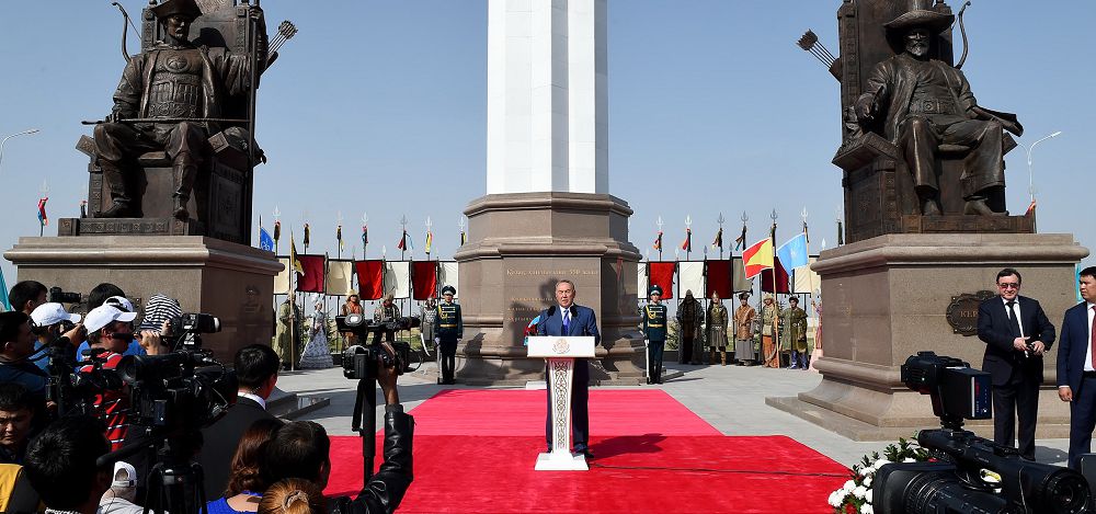 ەلباسى جانە ەگەمەندىك