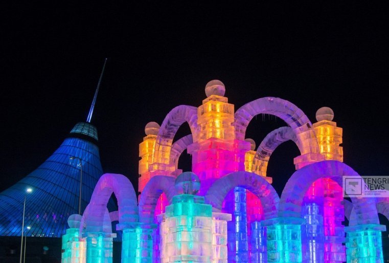 مۇز قالاشىقتارى مەن قىسقى باق اشىلدى