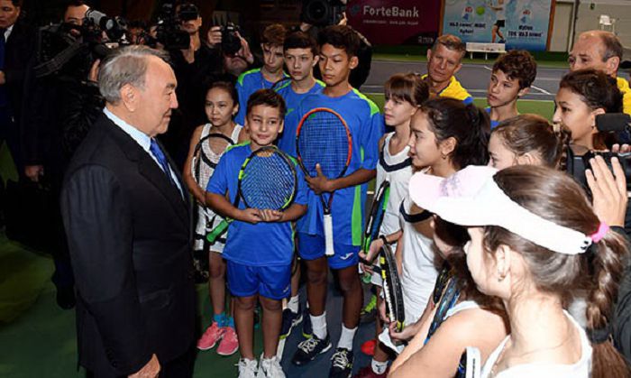 «مەن پرەزيدەنتتى جاقسى كورەمىن» - كىشكەنتاي تەننيسشى ەكاتەرينا سيتنيكوۆا