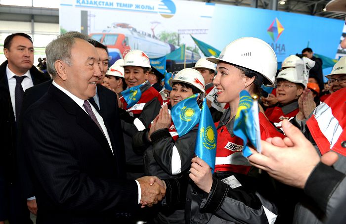 تاۋەلسىزدىك پەن ەلباسى – ەگىز ۇعىم