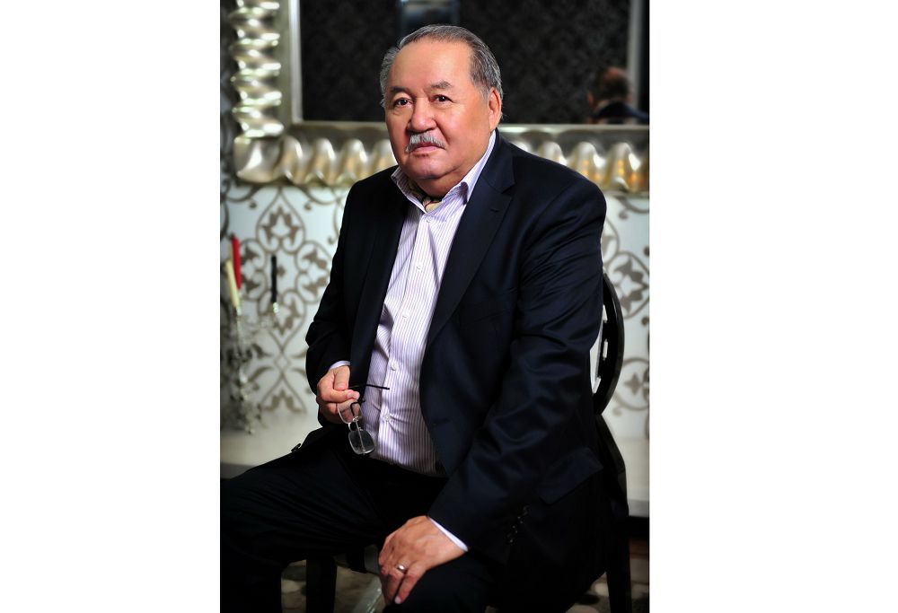 سۇلتان ورازالى. تۇرپاتى بولەك, تالانتى ەرەك انەس