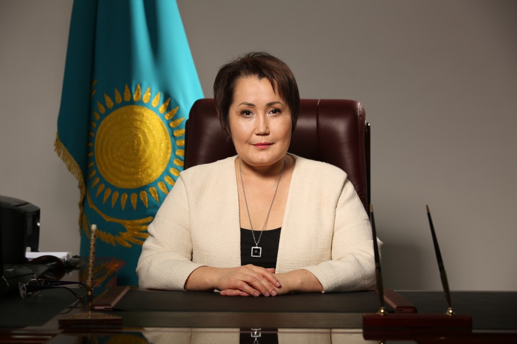 گاۋھار الدامبەرگەنوۆا: لاتىن ءالىپبيى وتاندىق عىلىمنىڭ دامۋىنا تىڭ سەرپىن بەرەدى