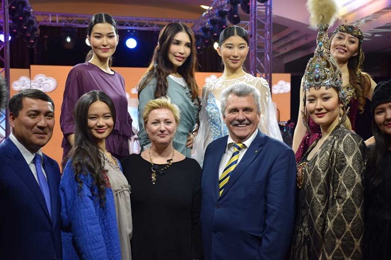 قازاقستاننىڭ تاۋەلسىزدىك كۇنى مەرەكەسىنە وراي براتيسلاۆادا گالا-كونتسەرت ءوتتى