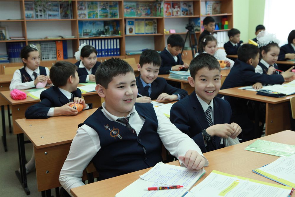 مۇددەسى ورتاق ءۇش تاعان